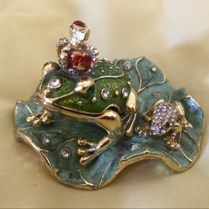 Ring holder trinket box cute frog prince